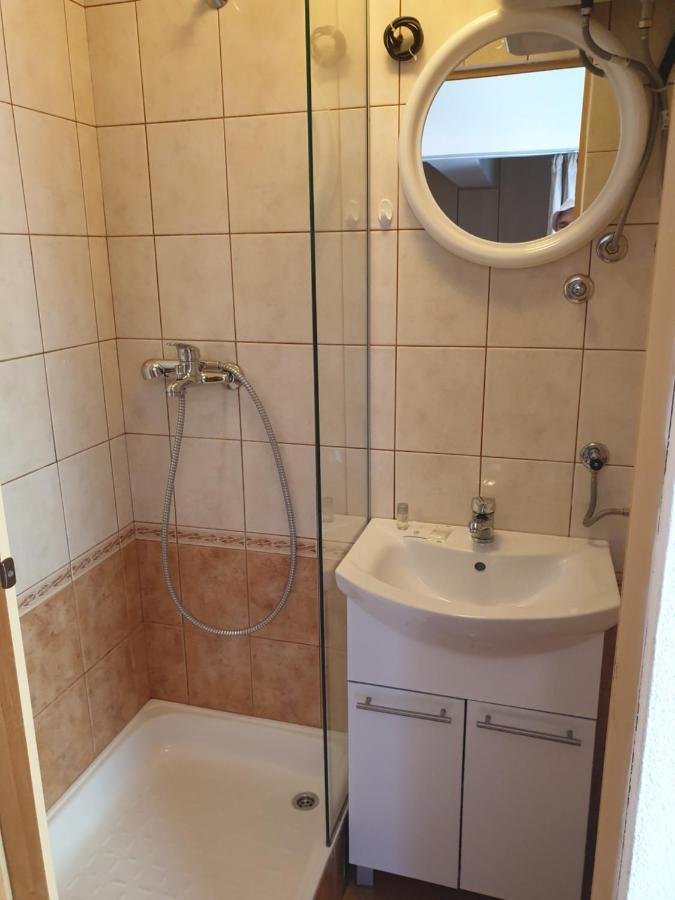 Apartments Zdenka Vinišće 외부 사진