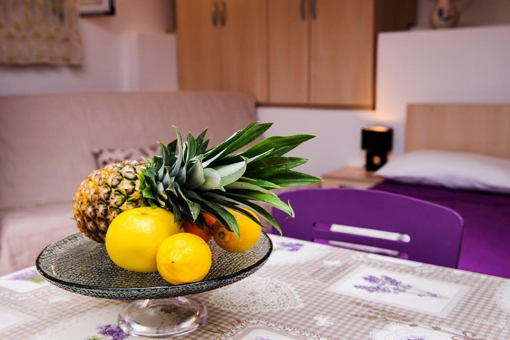 Apartments Zdenka Vinišće 외부 사진
