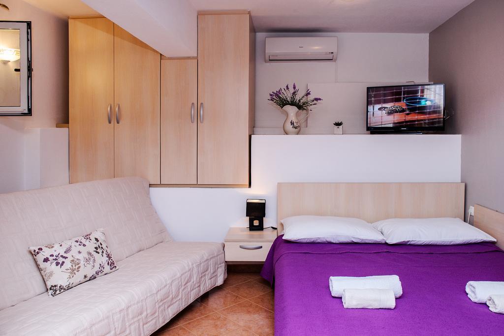 Apartments Zdenka Vinišće 외부 사진